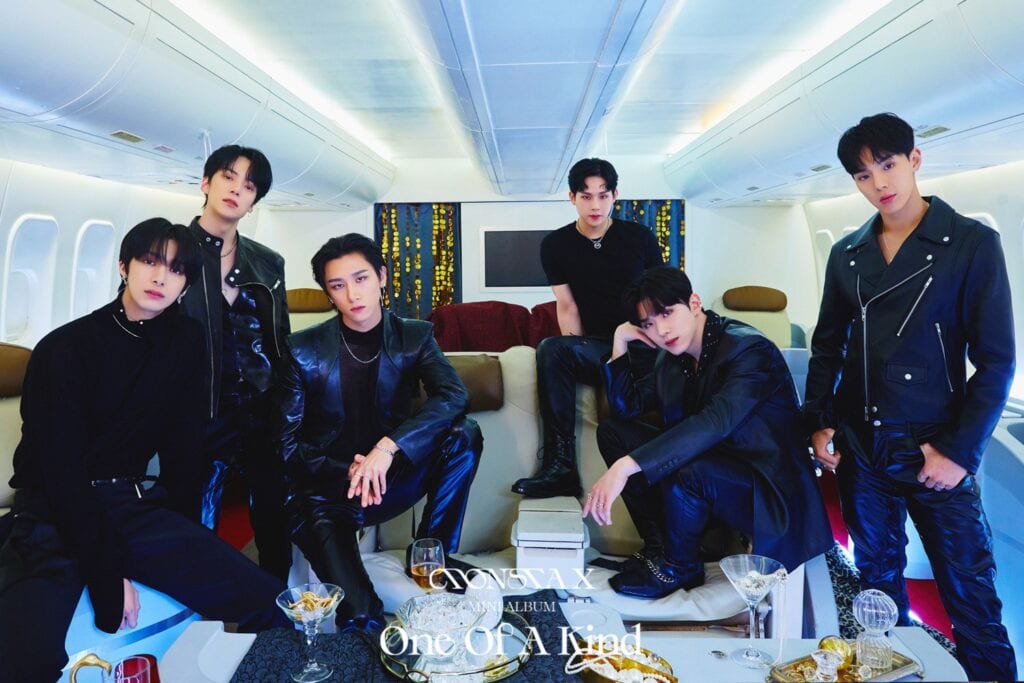 MONSTA X 몬스타엑스